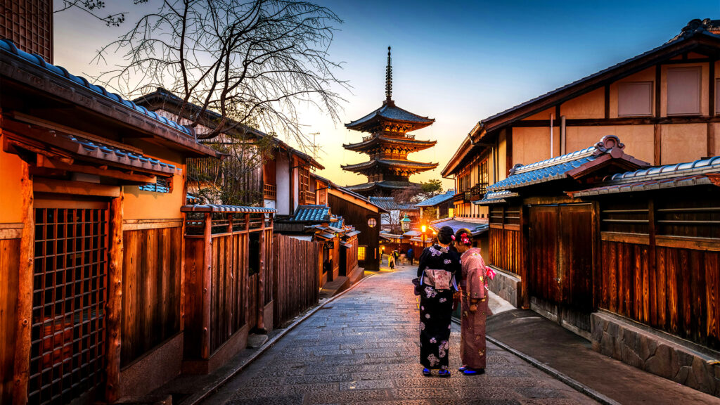 A traditional street in Kyoto, Japan, showcasing cultural beauty—perfect for solo travelers seeking an immersive summer getaway.